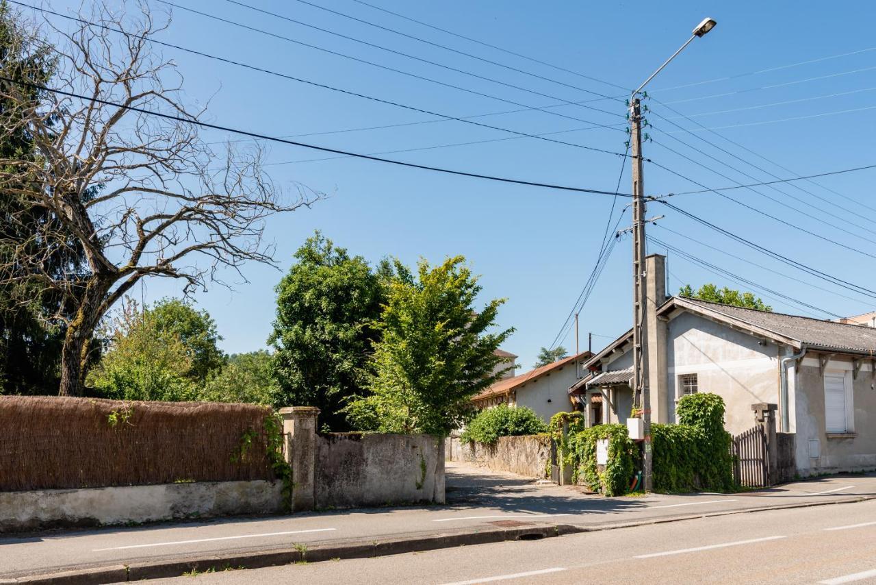 Les Minis Homes Du Bugey - Eco-Lodge Nature ,Un Refuge En Hyper Centre アンベリュー・アン・ビュジェイ エクステリア 写真