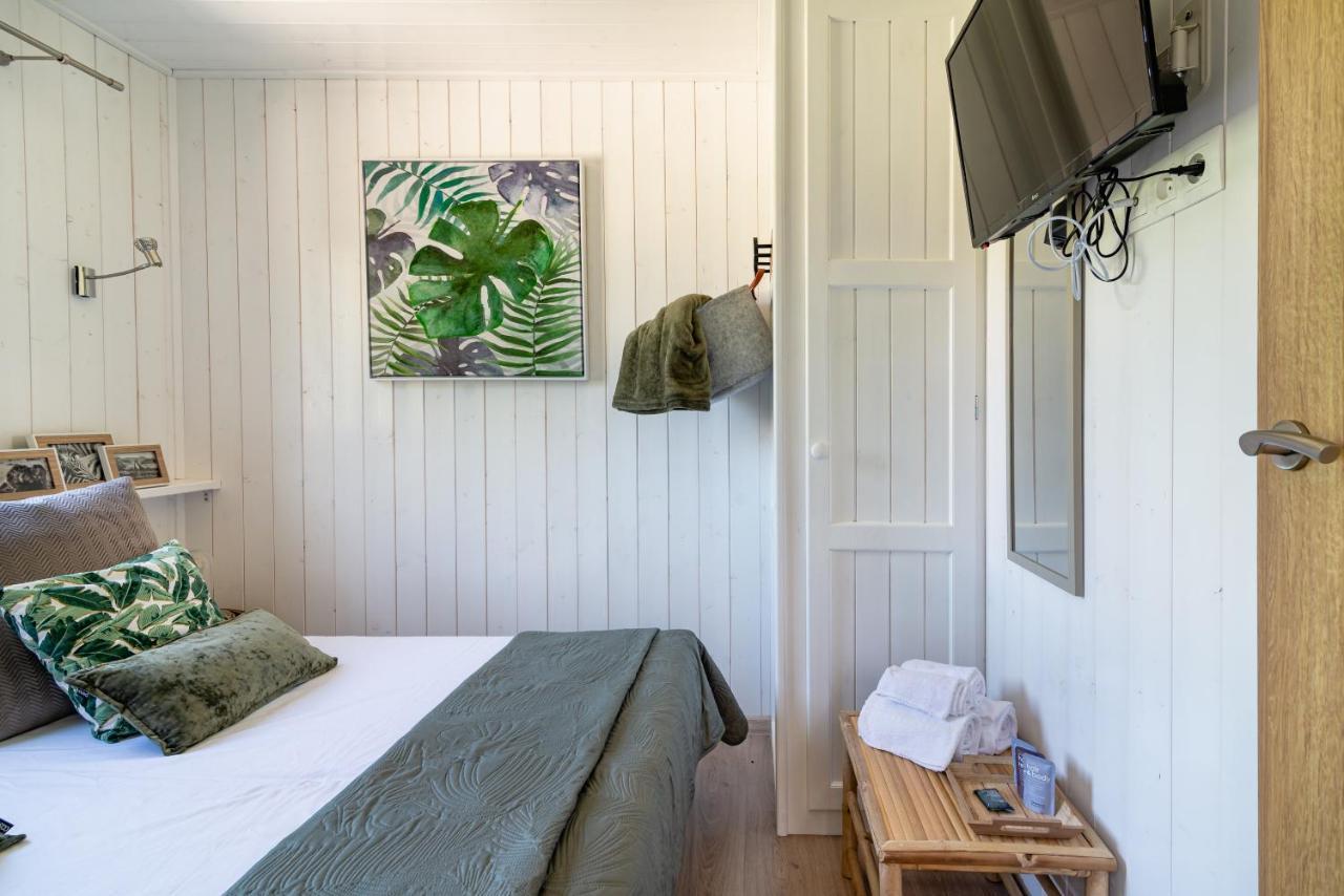 Les Minis Homes Du Bugey - Eco-Lodge Nature ,Un Refuge En Hyper Centre アンベリュー・アン・ビュジェイ エクステリア 写真