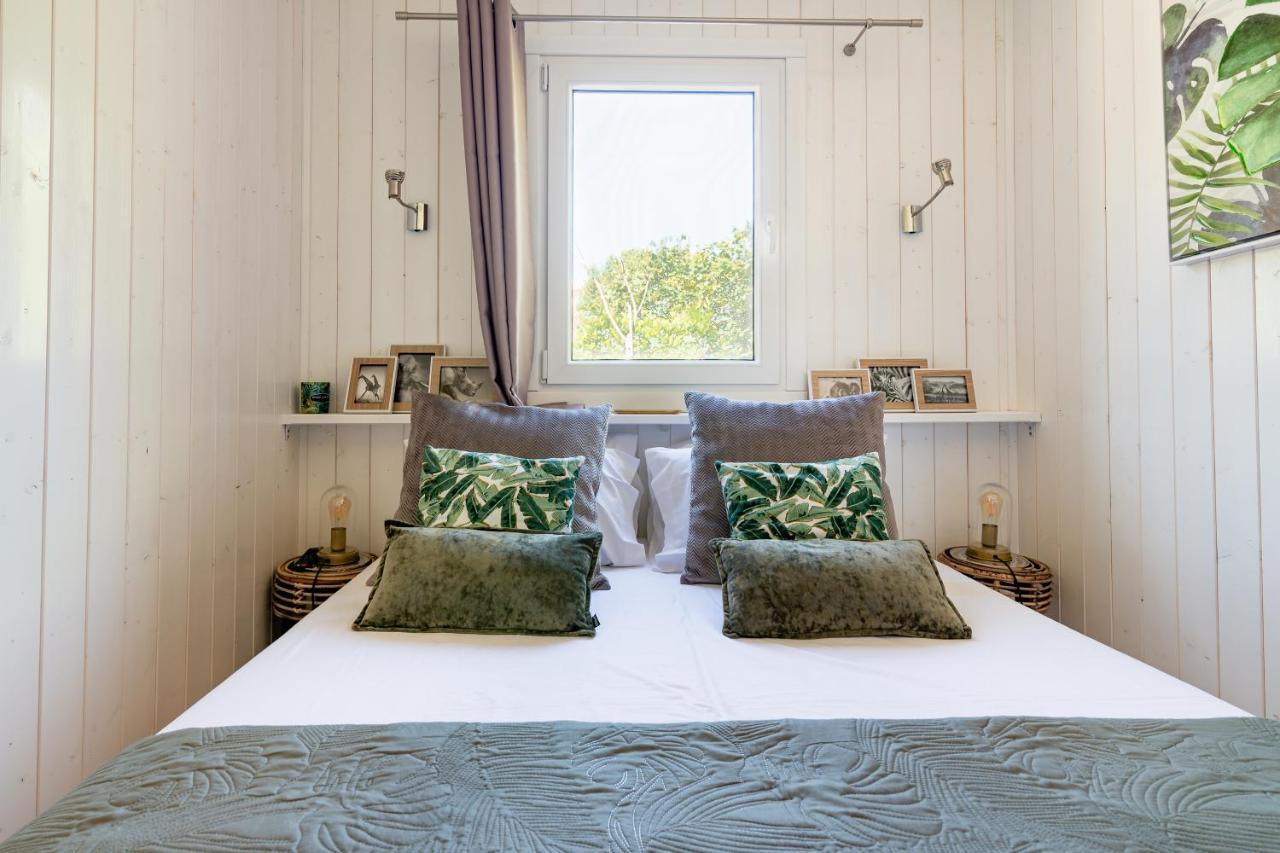 Les Minis Homes Du Bugey - Eco-Lodge Nature ,Un Refuge En Hyper Centre アンベリュー・アン・ビュジェイ エクステリア 写真